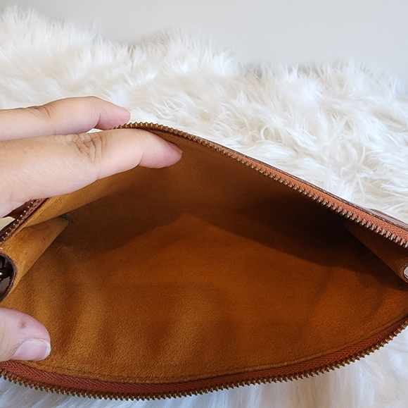 LV Epi Pochette Acessoires AUTHENTIC - Picture 7 of 7